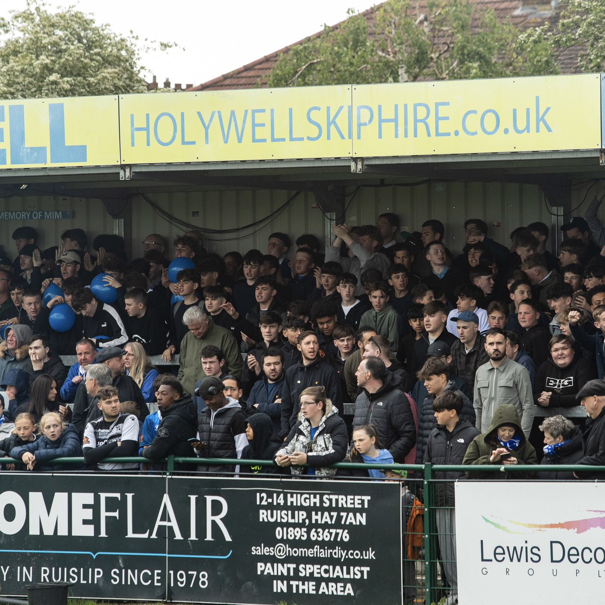 Wealdstone FC tweet media