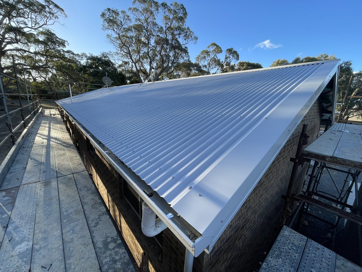 New roof, almost complete😎