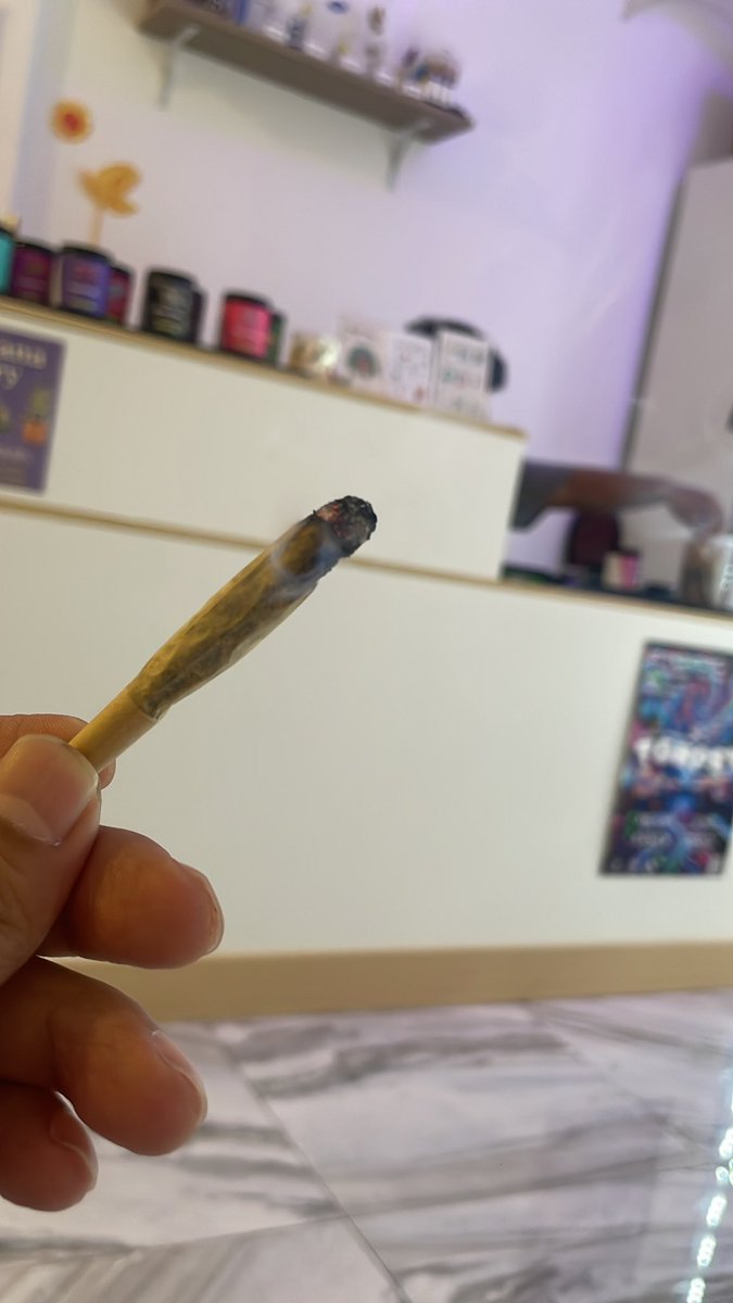 NATUCLO🇹🇭CEO@ひびき⭐️大麻ラウンジ経営 tweet media