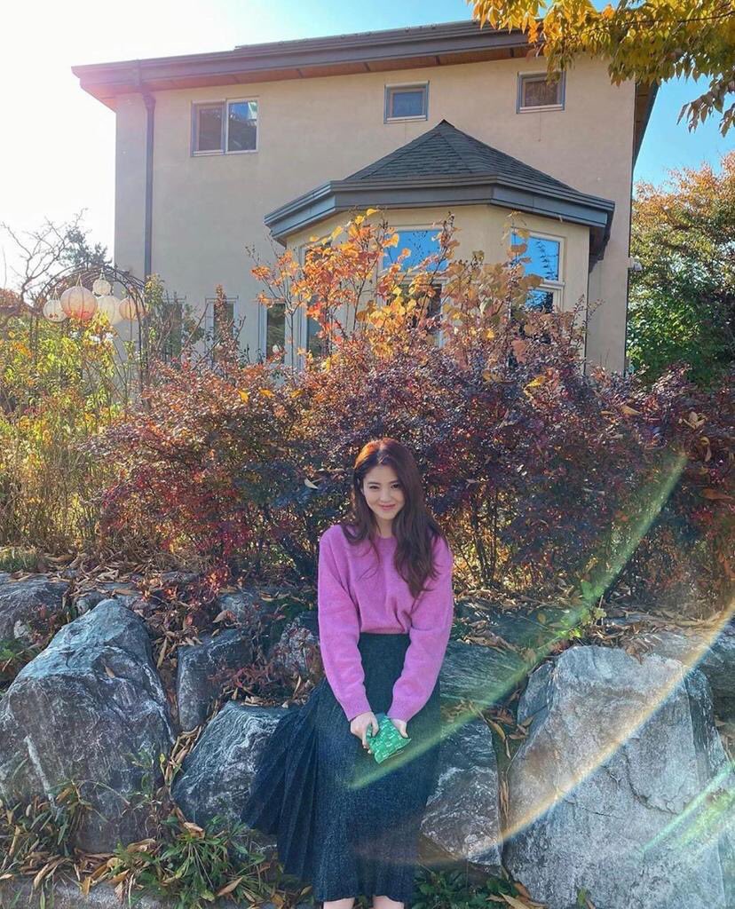 you are prettier than the view cause you are my view. my prettiest view, <a href="/porgetmenot/">gaby</a>. always.
