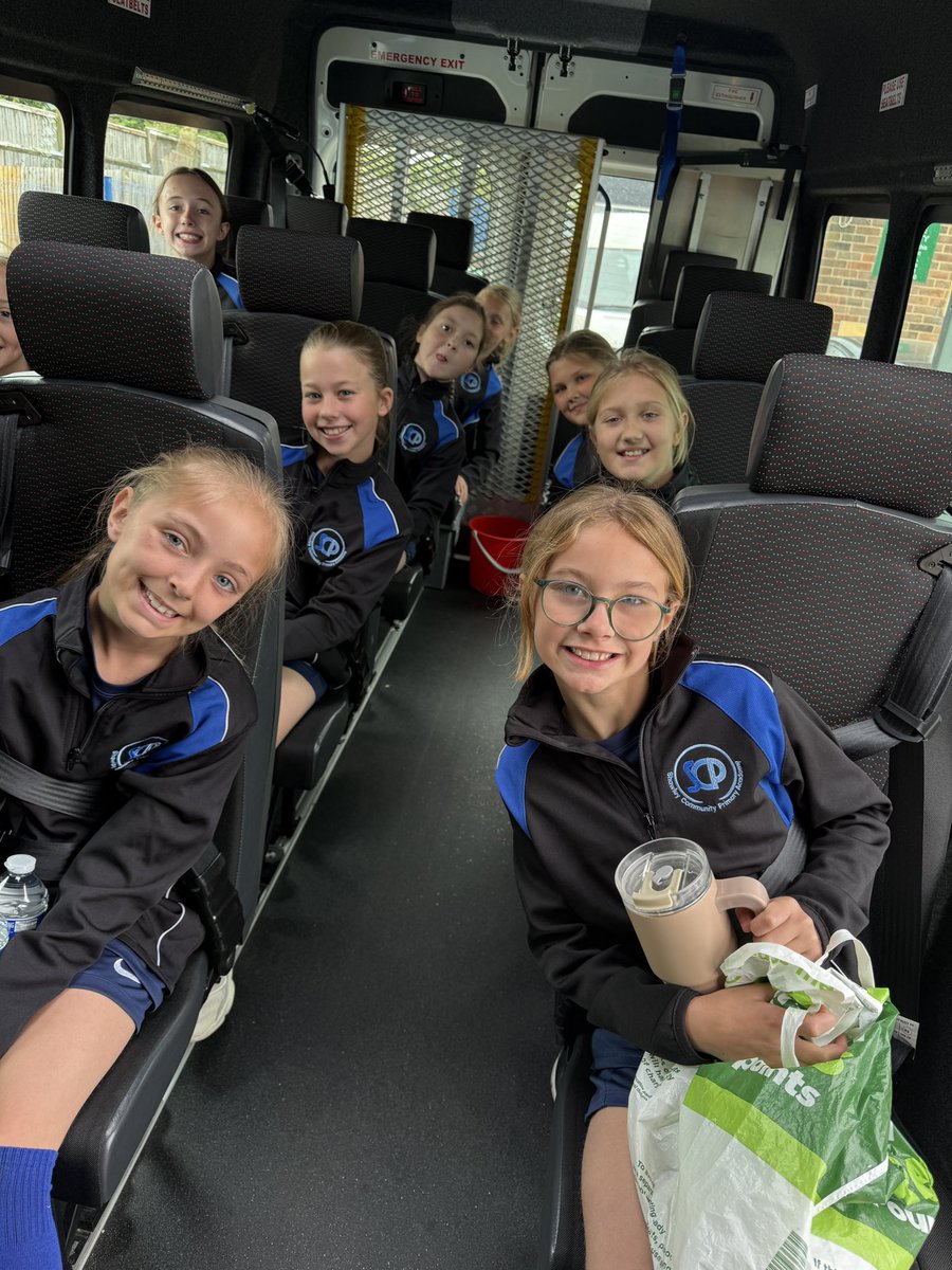 ShawleyPrimary's tweet photo. Here we go…… U10 Girls’ Surrey Cup Final 

🍀🤞🏻🍀🤞🏻🍀🤞🏻

#WeAreLEO 

@surreyfa @surrey_girls @LEOsports7 https://t.co/B6jVluK7u2
