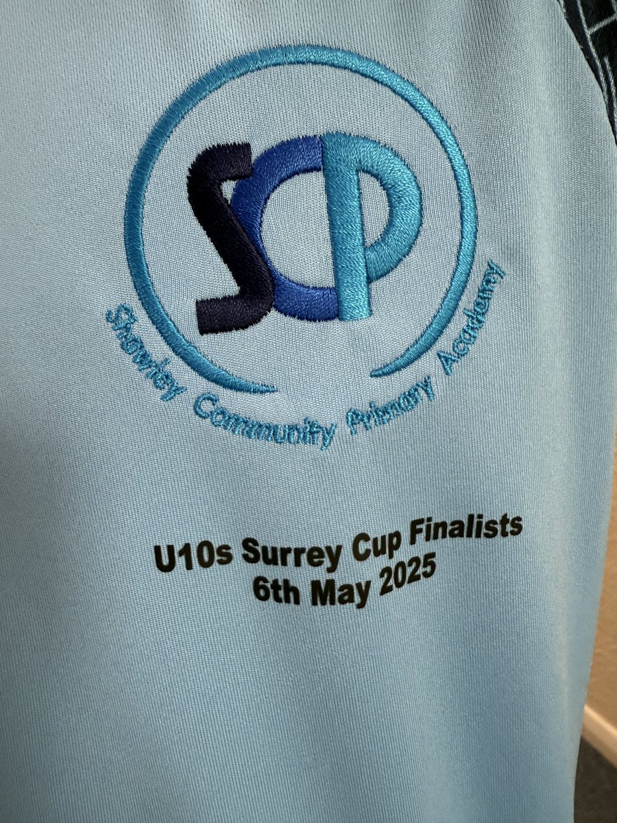 ShawleyPrimary's tweet photo. Here we go…… U10 Girls’ Surrey Cup Final 

🍀🤞🏻🍀🤞🏻🍀🤞🏻

#WeAreLEO 

@surreyfa @surrey_girls @LEOsports7 https://t.co/B6jVluK7u2
