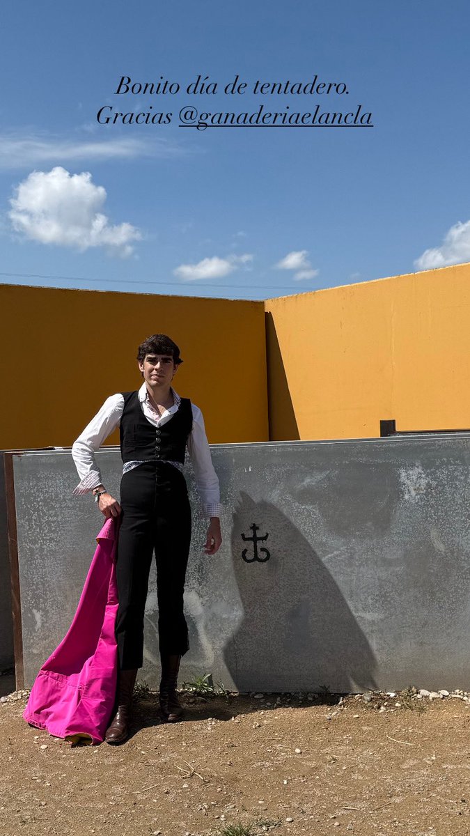 Seguimos con la preparación de cara a este ilusionante 2025.
Gracias a la ganadería el Ancla por contar conmigo, y enhorabuena por la calidad de todas las becerras, que me permitieron disfrutar de un gran día de tentadero.