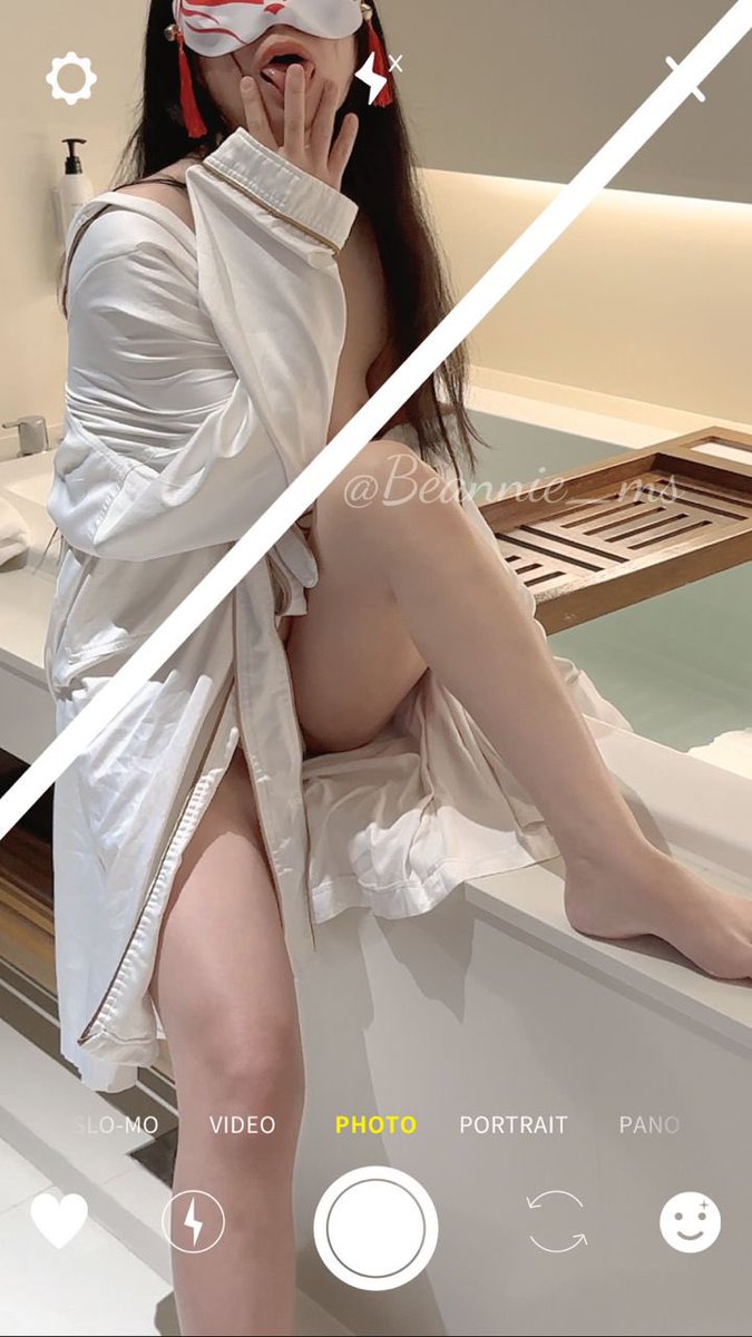若深渊的尽头是你 

我会毫不犹豫的坠落

即已是注定的引力

我亦会全心全力沦陷

📸：<a href="/Xyj21_image/">妖精色影空间</a>