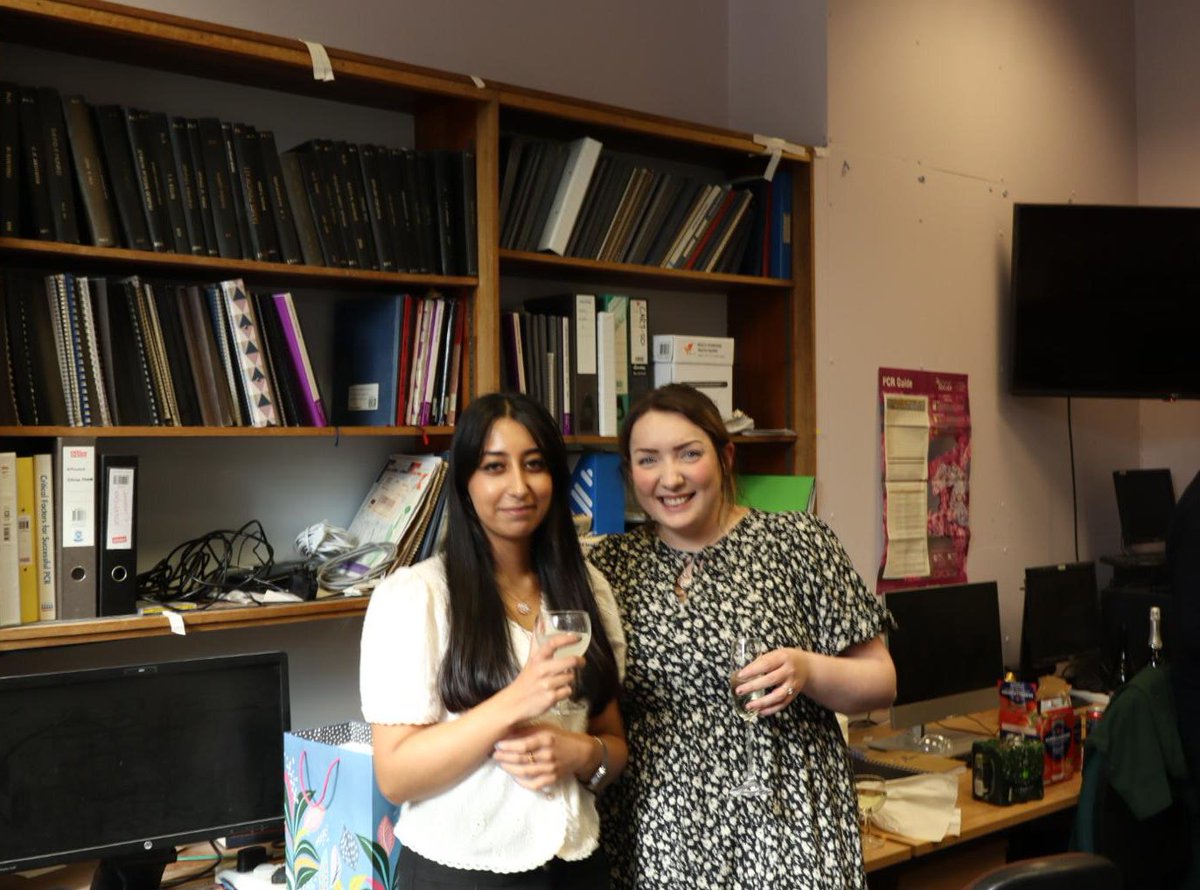 CampopianoGroup's tweet image. We had a double viva celebration last week - Big congratulations to Kimberley and Mara for passing their PhD vivas! 🥳
Best of luck with your new jobs!
Thanks to the examiners, Nick, Sabine, Amanda and Jo.