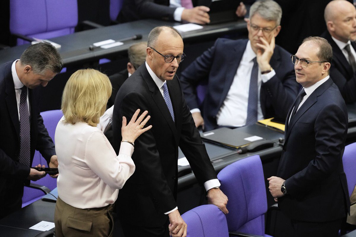 Looks like this week we will have 2 conclaves: 

In a historic first, Friedrich Merz's bid to become Germany's 10th chancellor fails first ballot apnews.com/article/german…