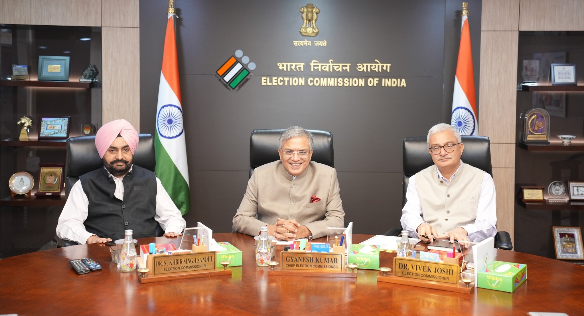 Election Commission of India on X: "Chief Election Commissioner Shri Gyanesh Kumar & Election Commissioners Dr. Sukhbir Singh Sandhu & Dr. Vivek Joshi had an interaction with Bahujan Samaj Party led by