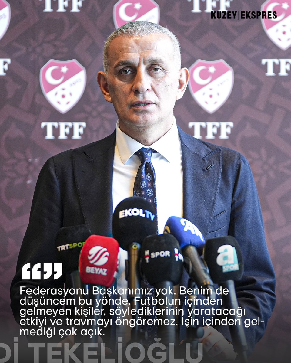 TFF Başkanı İbrahim Hacıosmanoğlu’nun, Barcelona maçında kaleyi koruyan Erol Can’a yönelik eleştirilerine teknik direktör Sadi Tekelioğlu’ndan sert tepki geldi:

ÖZEL | Sadi Tekelioğlu: "Bizim de Federasyonu Başkanımız yok. Benim de düşüncem bu yönde. İşin içinden gelmediği çok