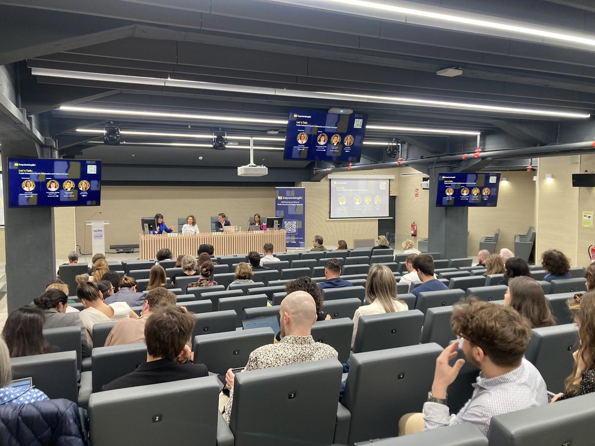 ¡Comenzamos nuestra Semana de Europa! 🇪🇺

Let’s talk: Public Debate on Youth, Polarisation and Media in Europe

Una charla imprescindible en el marco de <a href="/DepolarisingEU/">DepolarisingEU</a> en la <a href="/uc3m/">UC3M</a> 🎤