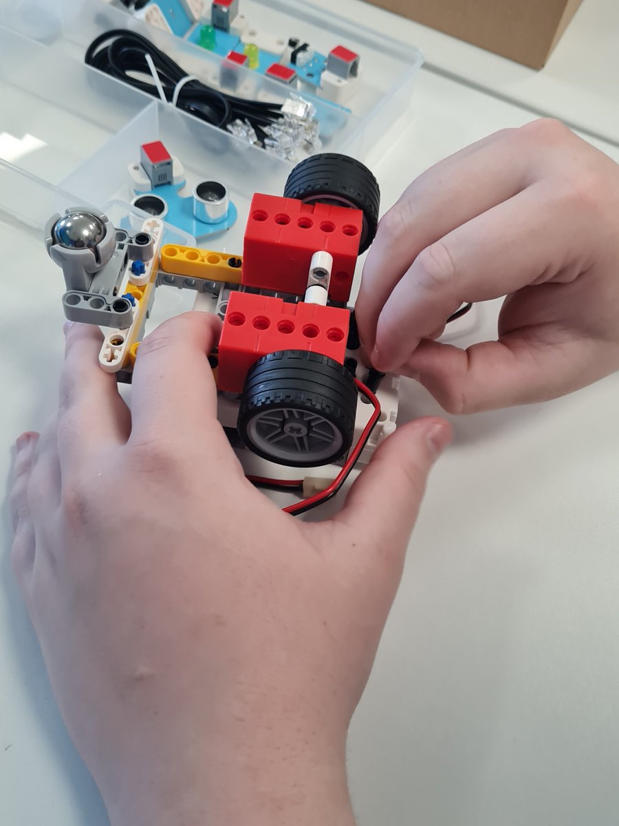 raicouk's tweet image. At RAICo, we're not just advancing robotics and AI for nuclear decommissioning and fusion engineering, we're also investing in the future minds that will shape this field.
As such, we have just launched the second Robotic Sprint challenge with @iSHcouk
raico.org/cumbrian-schoo…