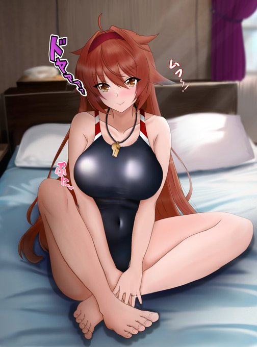 競泳水着胡座白露 