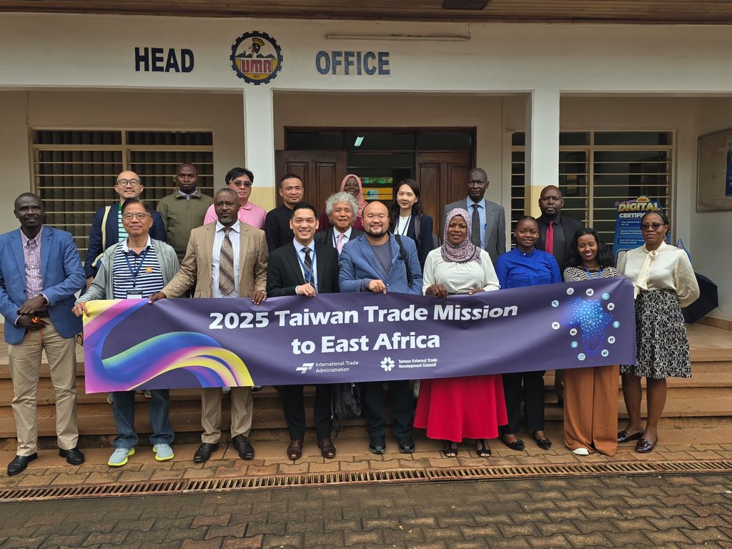 newsUMA's tweet image. #ExcitingNews
 Successful business discussions are underway as the Uganda Manufacturers Association and Taiwanese manufacturers and traders explore a groundbreaking business relationship to boost industrialization and trade.🌍🤝  
Uganda’s manufacturing sector stands to gain