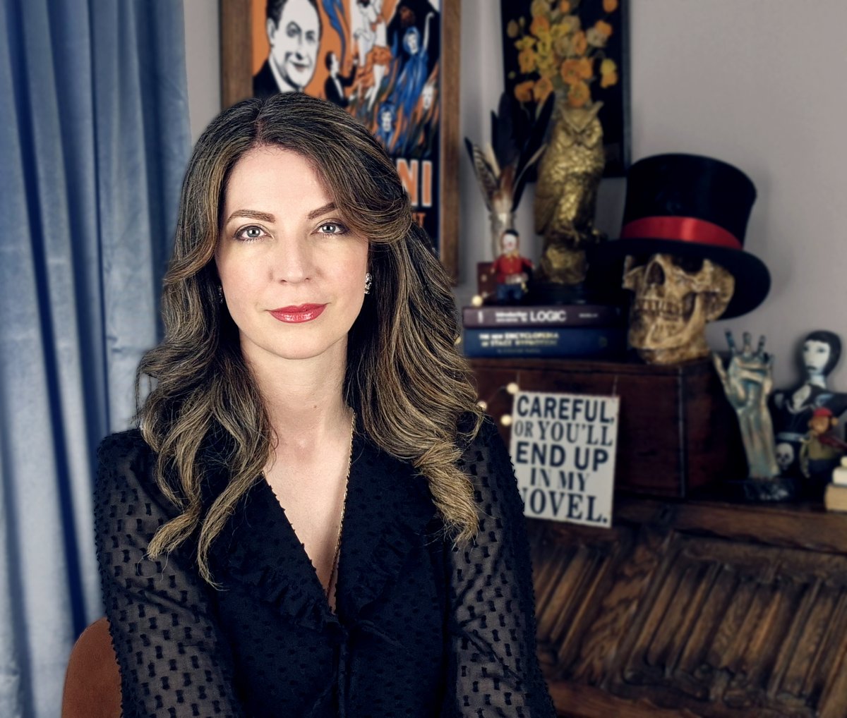 Hi all! Though I'm not around these parts much, I do have lots of exciting news coming up. If you enjoy my writing and would like to be the first to know about new books, giveaways, events and more(!) then please do consider subscribing to my mailing list: lorajones.com/#newsletter