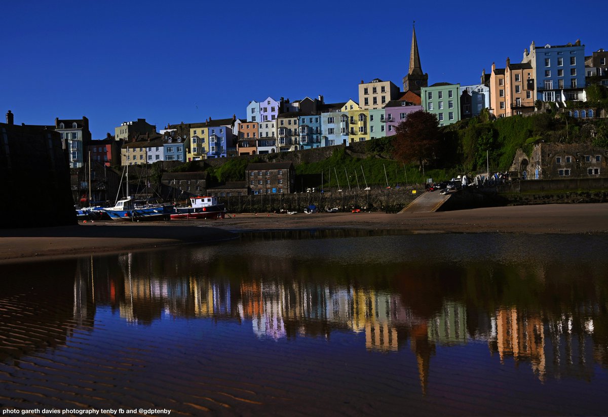 Gareth Davies Photography Tenby (@gdptenby) on Twitter photo so early this morning
down the harbour quarter
to delve deep in the pool of consciousness
before the madcap gull
starts to fly
*photos for client's property marketing
*Tenby Pembrokeshire West of Wales
<a href="/GDPTenby/">Gareth Davies Photography Tenby</a> photo so early this morning
down the harbour quarter
to delve deep in the pool of consciousness
before the madcap gull
starts to fly
*photos for client's property marketing
*Tenby Pembrokeshire West of Wales
<a href="/GDPTenby/">Gareth Davies Photography Tenby</a> photo