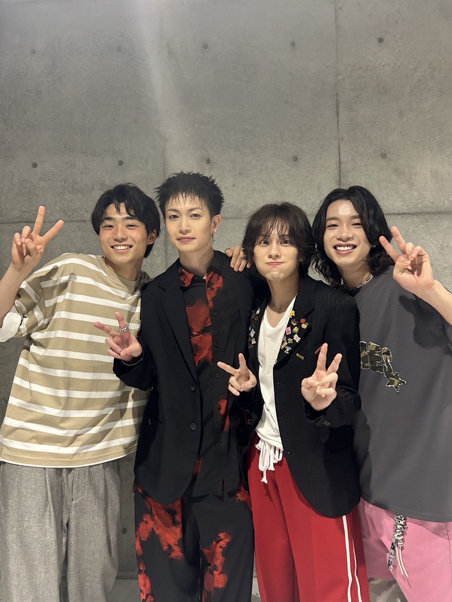 アイドル 8loom 8LOOM ｢君の花になる｣ OFFICIAL MV [ENG/KOR/CHN