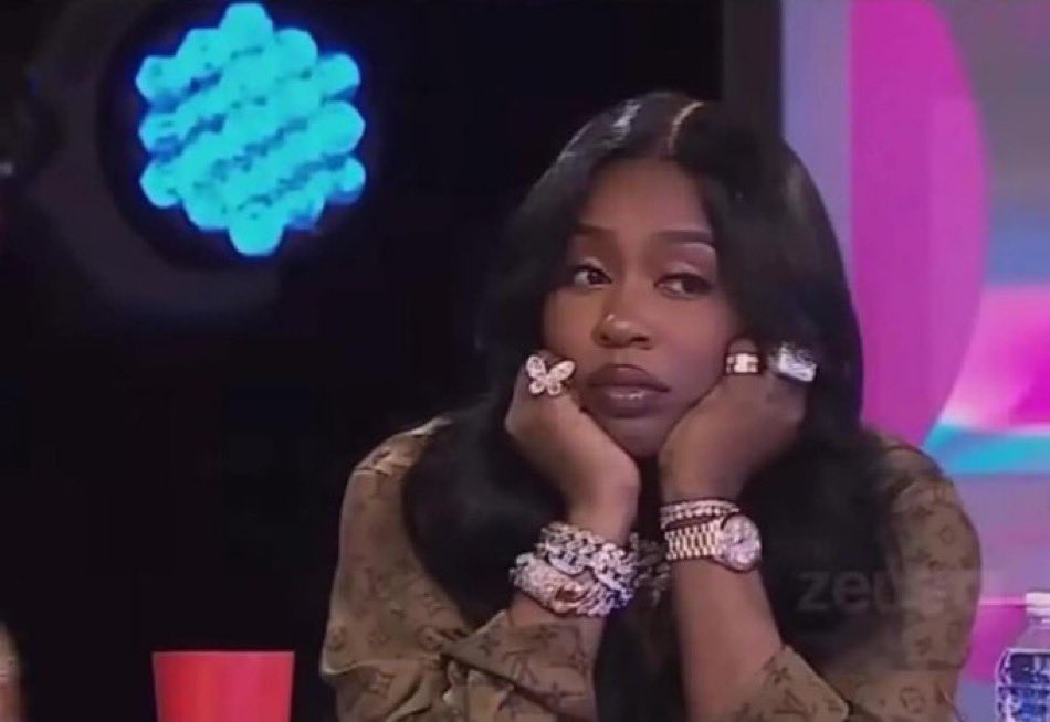 There were some looks I enjoyed last night but I don’t think I was wow’d. Like when you think of the Met Gala you expect the folks to come correct. Last night really just gave awards red carpet.