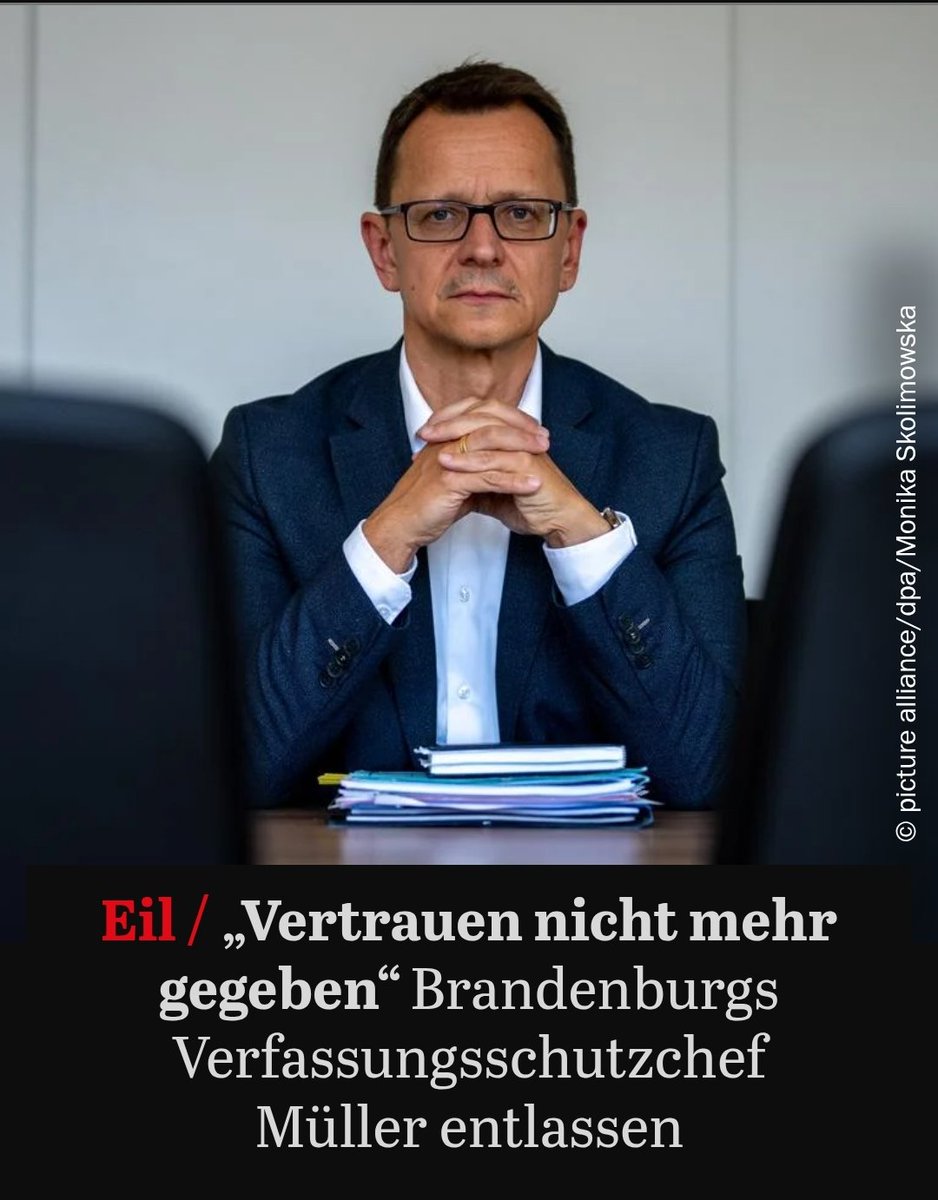 Altparteien: „Der Verfassungsschutz ist uNabHÄnGiG.“

Auch Altparteien: „Wenn der VS nicht macht, was ich will, rollen Köpfe.“