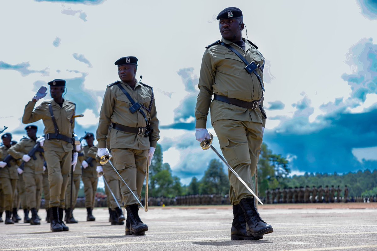 The Guest of Honor and the Minister of State for Internal affairs Gen David Muhoozi  inspected the guard mounted by graduating 3444 Probationer Constables. The minister was accompanied by DIGP James Ocaya &amp; Parade Commander SP Twinomugisha Godfrey.