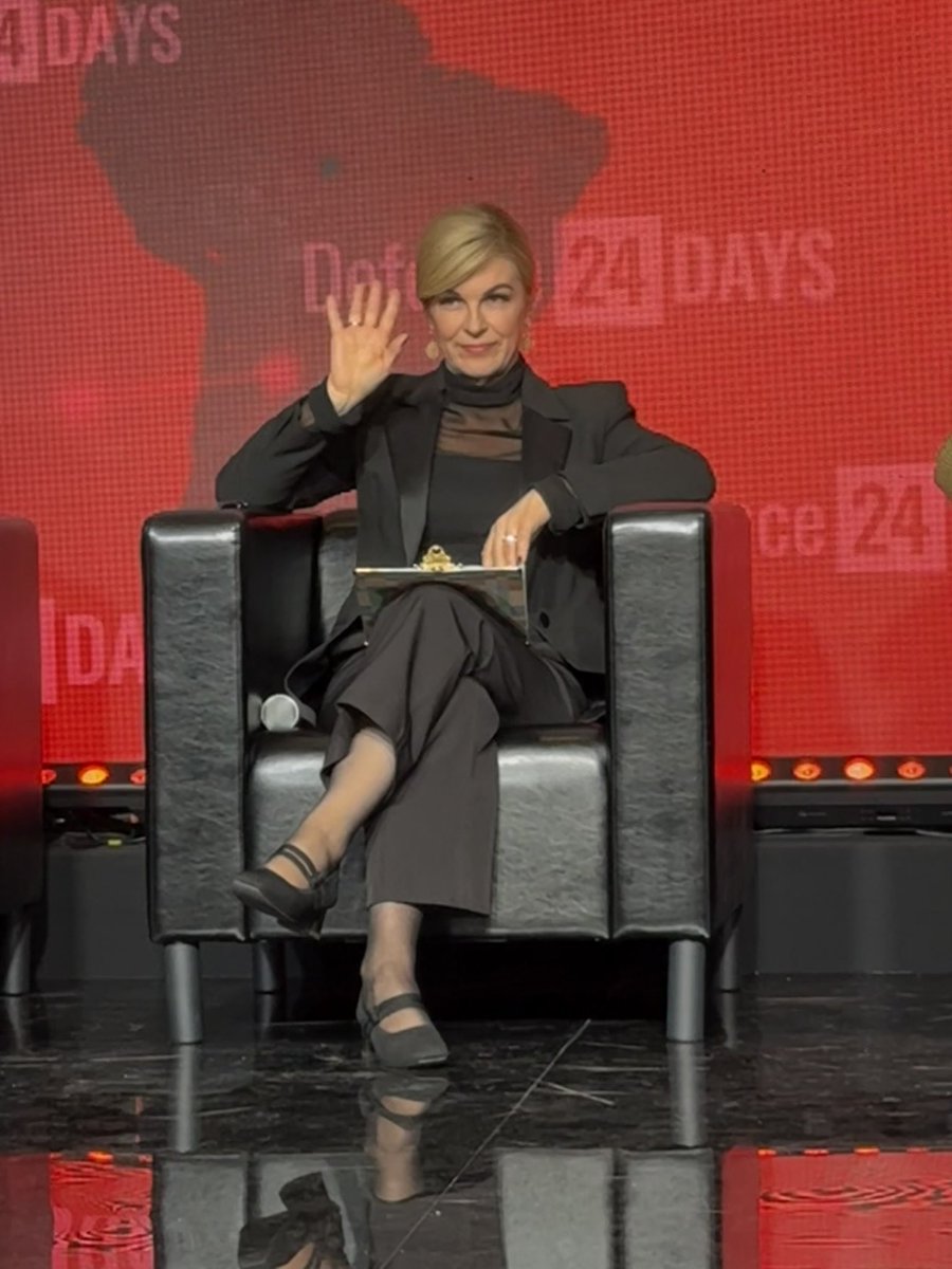 Marcin Kloczko (@mkloczko) on Twitter photo The former president of Croatia 🇭🇷 <a href="/KolindaGK/">Kolinda Grabar-Kitarović</a> clearly stated the need to expand European defense capabilities. “We need to take risks.” At the same time, she is concerned about the quality of today’s political leadership, which may not take on existing international challenges. The former president of Croatia 🇭🇷 <a href="/KolindaGK/">Kolinda Grabar-Kitarović</a> clearly stated the need to expand European defense capabilities. “We need to take risks.” At the same time, she is concerned about the quality of today’s political leadership, which may not take on existing international challenges.
