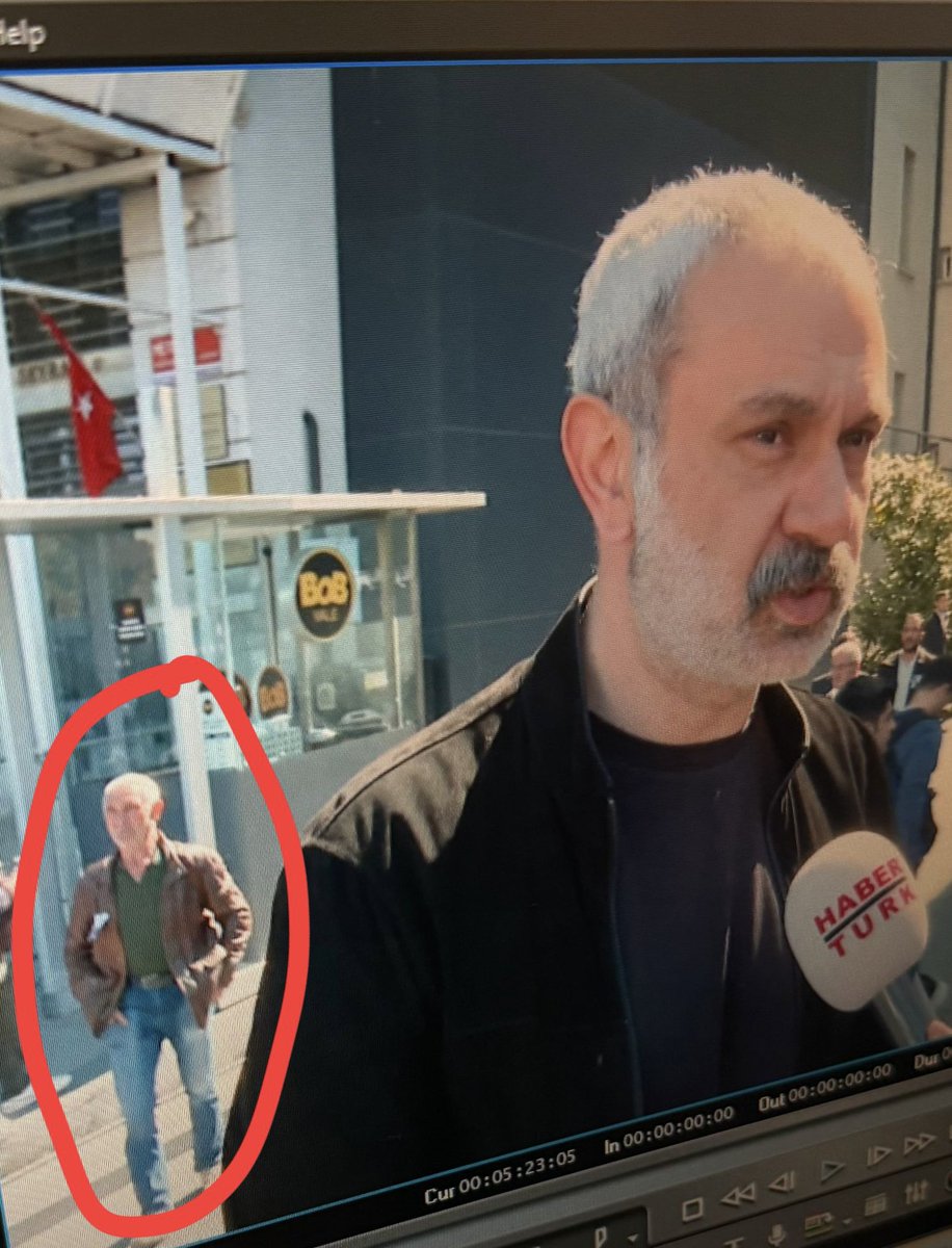 Bu röportajı sabah saat 10’da AKM önündeki protokol bölümünde <a href="/ceylanseverr/">Ceylan Sever</a> ile yaptım. 

- O saatte protokol bölümünde 20-30 kişi vardık. Çoğunluğu gazeteciler ve bazı DEM Partili yöneticiler. 

- Bu alana basın kartımı göstererek girdim. Kapıda iki kişi kartıma baktı. 

- Yoğun