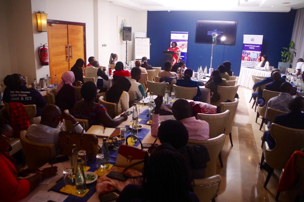 Uganda Women's Network (@uwonet) on Twitter photo <a href="/RitaAciro/">Aciro Rita</a> <a href="/NLinUganda/">Embassy of the Netherlands in Uganda</a> <a href="/ASF_NGO/">Avocats Sans Frontières</a> <a href="/barefootlaw_org/">BarefootLaw</a> <a href="/IrlEmbUganda/">Ireland in Uganda</a> Ms. <a href="/RitaAciro/">Aciro Rita</a> also appreciated <a href="/ADCinUganda/">ADC in Uganda 🇦🇹🇺🇬</a> for supporting the UWONET project on Enhancing Equitable Access to Justice and Water Services for Women & Girls in Northern Uganda. Implemented in Nwoya, Lamwo, Agago & Amuru district, the project has trained cultural & religious <a href="/RitaAciro/">Aciro Rita</a> <a href="/NLinUganda/">Embassy of the Netherlands in Uganda</a> <a href="/ASF_NGO/">Avocats Sans Frontières</a> <a href="/barefootlaw_org/">BarefootLaw</a> <a href="/IrlEmbUganda/">Ireland in Uganda</a> Ms. <a href="/RitaAciro/">Aciro Rita</a> also appreciated <a href="/ADCinUganda/">ADC in Uganda 🇦🇹🇺🇬</a> for supporting the UWONET project on Enhancing Equitable Access to Justice and Water Services for Women & Girls in Northern Uganda. Implemented in Nwoya, Lamwo, Agago & Amuru district, the project has trained cultural & religious
