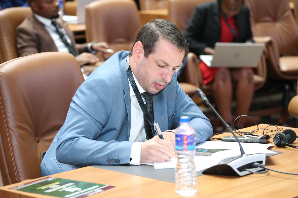 [Session 6] Mr. Allan Ngari ( <a href="/justrutz/">Allan Ngari</a> ) from <a href="/hrw/">Human Rights Watch</a>  joins this session moderated by Hon. Comm. Hatem Essaiem &amp; Comm.  Idrissa Sow as an intervener focusing on respect for life and human dignity for harmonious &amp; inclusive development.

📺: youtube.com/live/BV32X6TNb…

#ACHPRJSMF2025