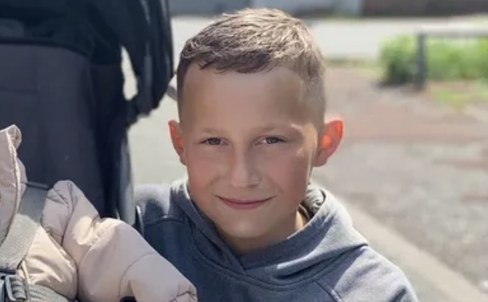 "Layton had an absolute heart of gold and would do anything for anyone.” 
A GoFundMe has been started for the funeral of Layton Carr, 14, who was killed in an industrial estate fire this weekend. 
gfme.co/3YsUlqn