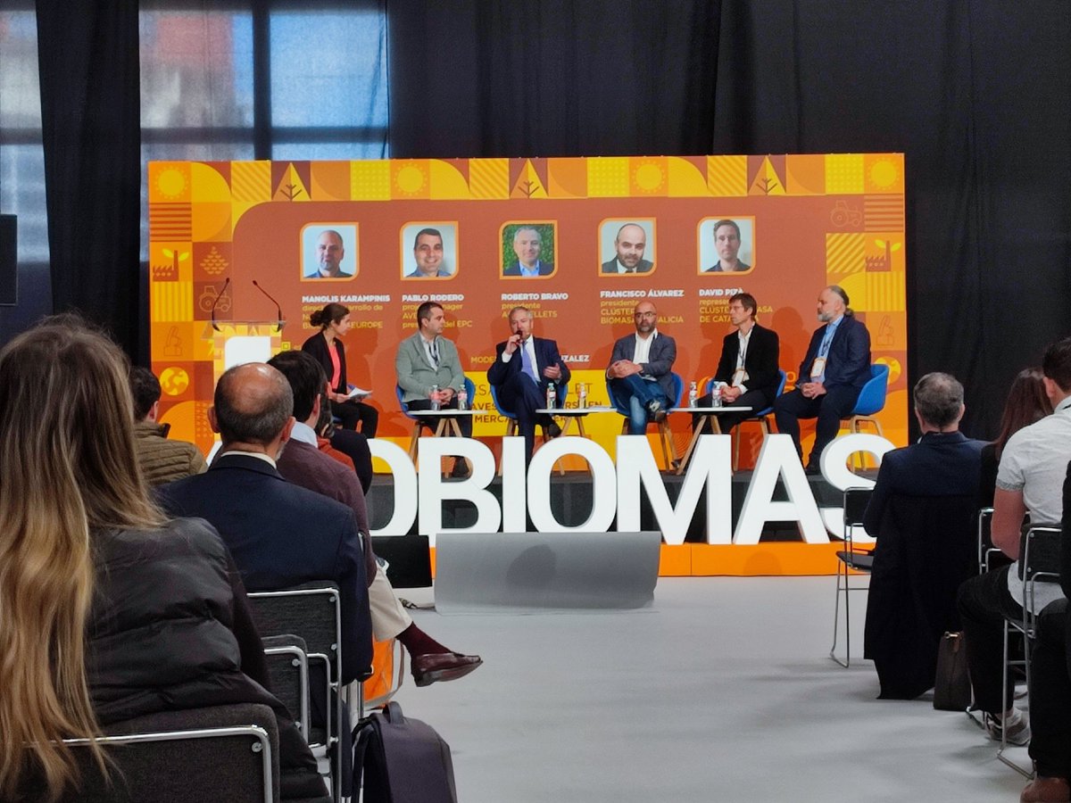 APROPELLETS (@apropellets) on Twitter photo Nuestro presidente Roberto Bravo (Naturpellet), y nuestros asociados, Fran Álvarez (Ecowarm) y David Pizá (Enerbio) participan en la mesa del pellet de <a href="/EXPOBIOMASA/">EXPOBIOMASA</a> Nuestro presidente Roberto Bravo (Naturpellet), y nuestros asociados, Fran Álvarez (Ecowarm) y David Pizá (Enerbio) participan en la mesa del pellet de <a href="/EXPOBIOMASA/">EXPOBIOMASA</a>