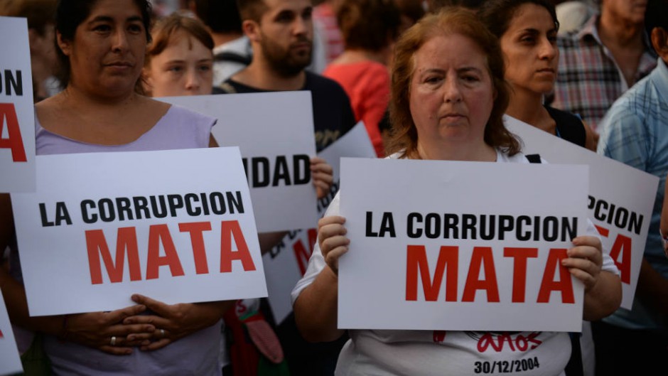 Dedicaron miles de días de su vida para impulsar @fichalimpia. No aflojaron en seis años y ocho meses. 
Miren si algún político los va a convencer de que este no es un logro de la sociedad civil.
No me voy a cansar de destacar, agradecer y hacer valer el laburo de cada ciudadano.