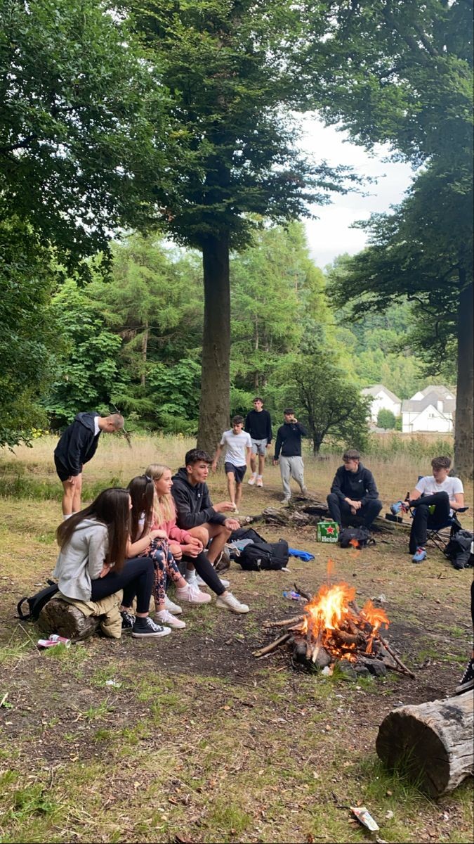 angedluca's tweet image. 