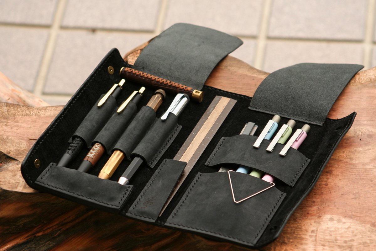 Schicksal×Kohanyan Buchペンケース ブリーナ シュバルツ Schicksal×Kohanyan コラボペンケース Buchペンケース ブリーナ