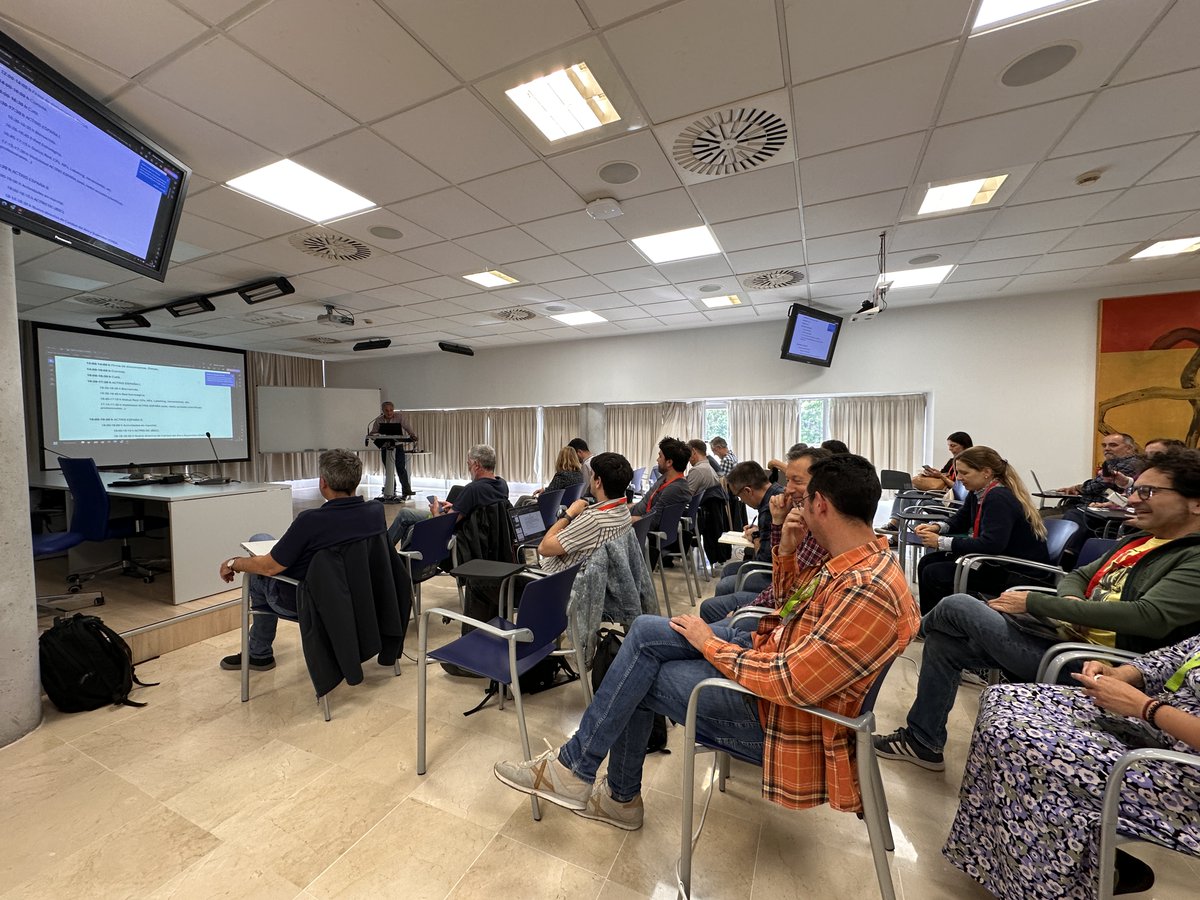 🔴 La #UGR organiza la Reunión de la Red Estratégica <a href="/ActrisSpain/">ActrisSpain</a>

🌍 Participan instituciones españolas que forman parte de la Infraestructura de Investigación de Aerosoles, Nubes y Gases Traza☁️🌫️

➡️ Más información: canal.ugr.es/noticia/reunio…