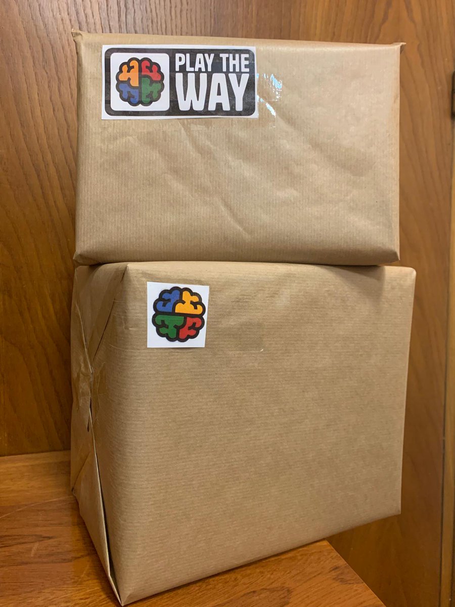 Ya están viajando las primeras copias de #Input!  y #Finde a los institutos de España que nos las habeis pedido. Interesad@s, escribirnos s info@playtheway.es.
Financiado por <a href="/PNSDgob/">Plan Nacional Sobre Drogas</a>