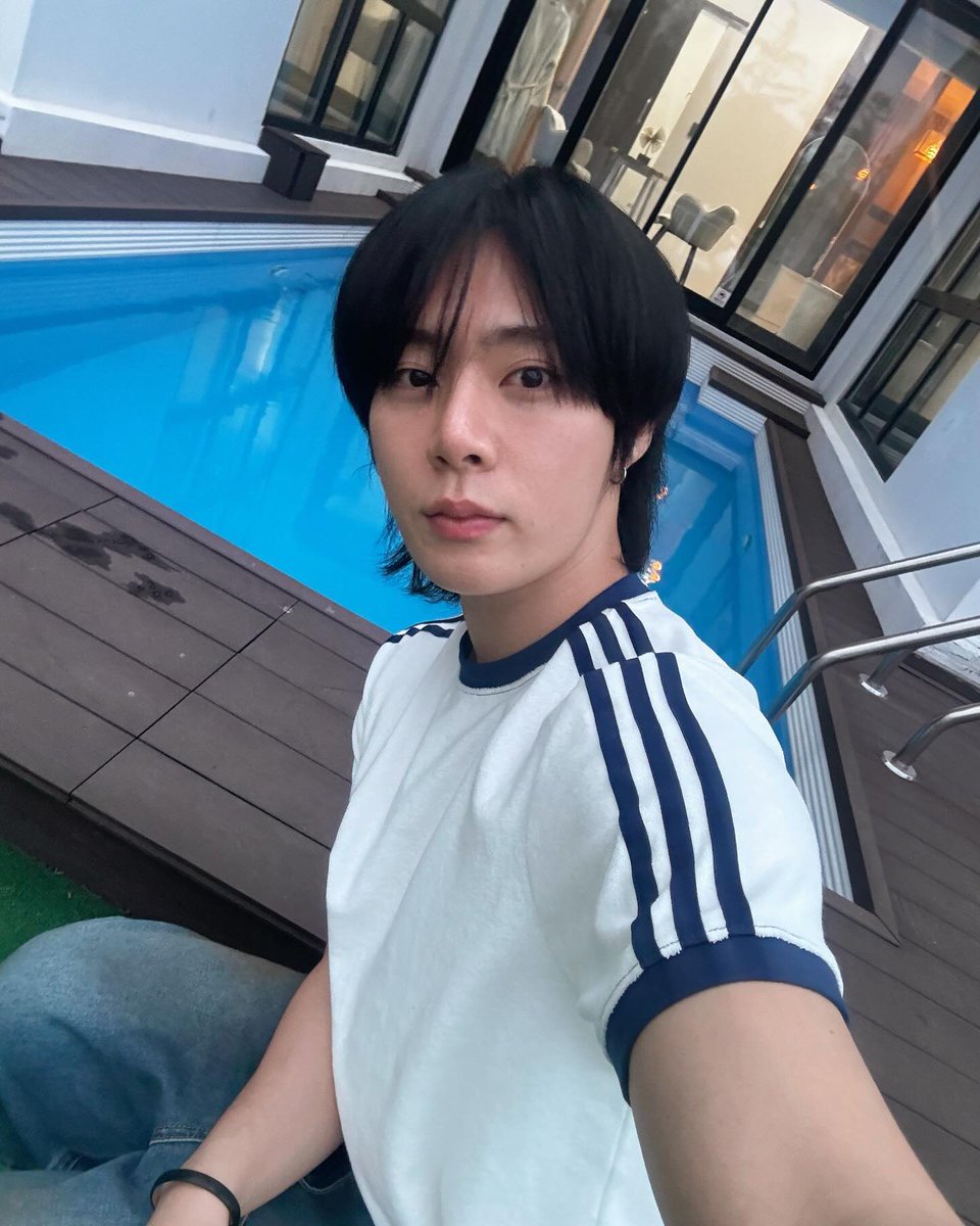 417ilsang's tweet photo. 현민이인스타!!!.....💙😍😍 https://t.co/vOrJ3RFJeR