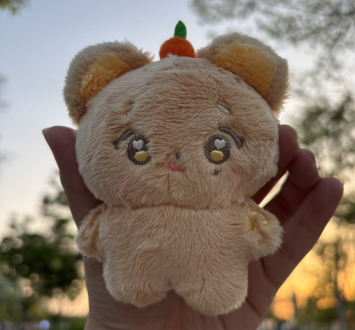 세븐틴 승관 곰인형 양도 택포1.5

외출 딱 1번 했습니다 / Gs반택만 가능

에스쿱스 승철 정한 조슈아 지수 준 준휘 호시 순영 원우 우지 지훈 명호 디에잇 민규 석민 도겸 승관 한솔 버논 디노 찬