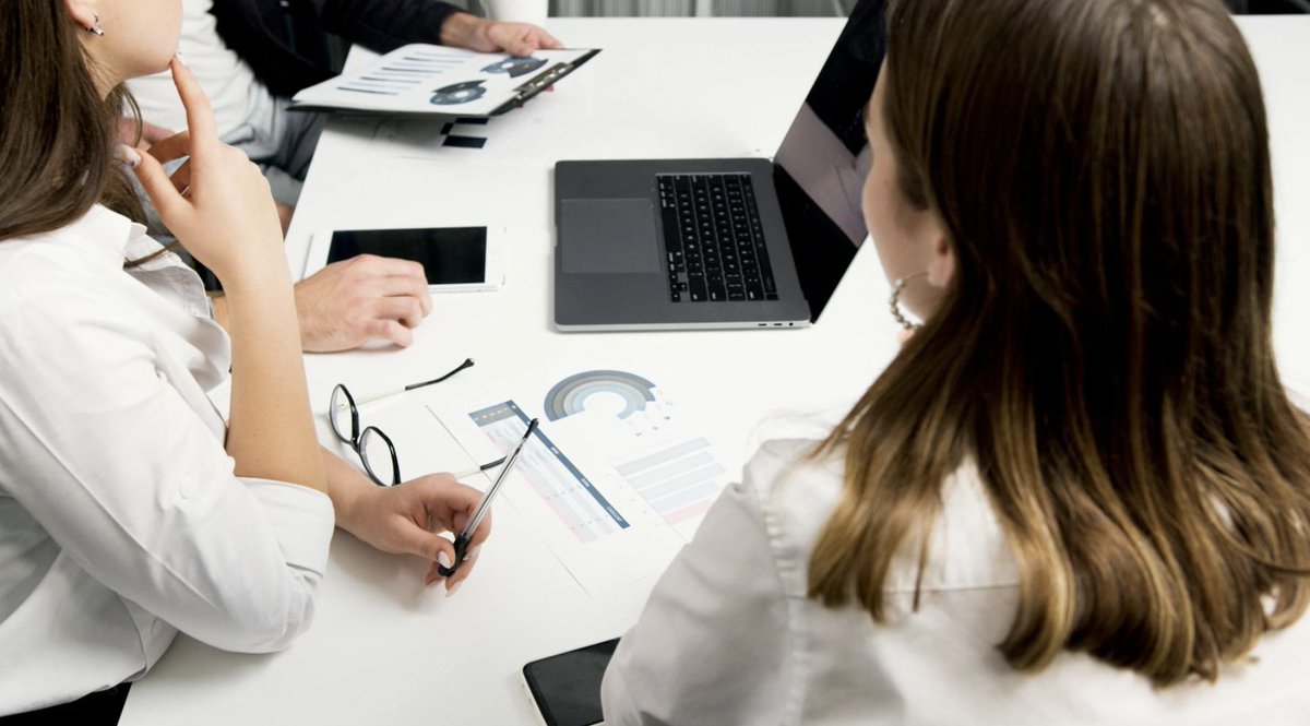 ¿Tu empresa apuesta por el talento femenino? Subvenciones 2025 en Castilla y León para empresas que promuevan el ascenso de mujeres trabajadoras. 🚺

Hasta 2.800€ por contrato indefinido.

🗓 Hasta el 30 de septiembre
🔗 Más info: bit.ly/4k9NY3J
#Igualdad #MujerYTrabajo