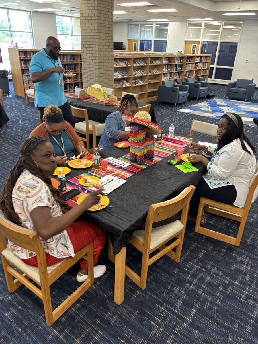 We’ve taken off — Lion Airlines has landed in MEXICO!
Tacos, treats, and festive vibes all day as we kick off Teacher Appreciation Week the first-class way! <a href="/bhardnett12/">Brandi Hardnett</a> 

#LionAirlines #TeacherAppreciationWeek #VivaMexico #LHSLovesTeachers
