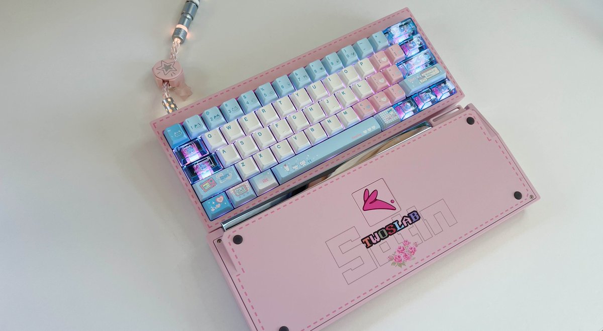 🐇超絶可愛い自作ラピトリキーボードプレゼント🐇
GW最終日ということで動画で作った
キーボードとケーブルを抽選で1名様にプレゼント
youtu.be/pTSYi_-8bWU

応募条件
①<a href="/MYTRENDGG/">MYTREND Gaming Gear</a> &amp; <a href="/_apef/">まちだ</a>をフォロー 
②このポストを「リポスト」&amp;「いいね」

応募期間     
2025/05/06 〜 2024/05/16 23:59