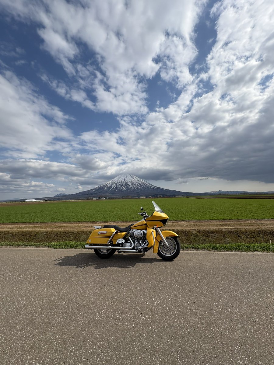 666massan's tweet photo. 昨日のKiroro最終日。
12月5日のルスツから始まった5ヶ月のシーズンも終わりかしらね〜
そして、6ヶ月ぶりのバイクシーズンイン🛵
たくさん走れますように♪
#Kiroro最終日
#gentemstick
#mantaray
#halreydavdson
#fltri2006 https://t.co/oGNUkwnsH4