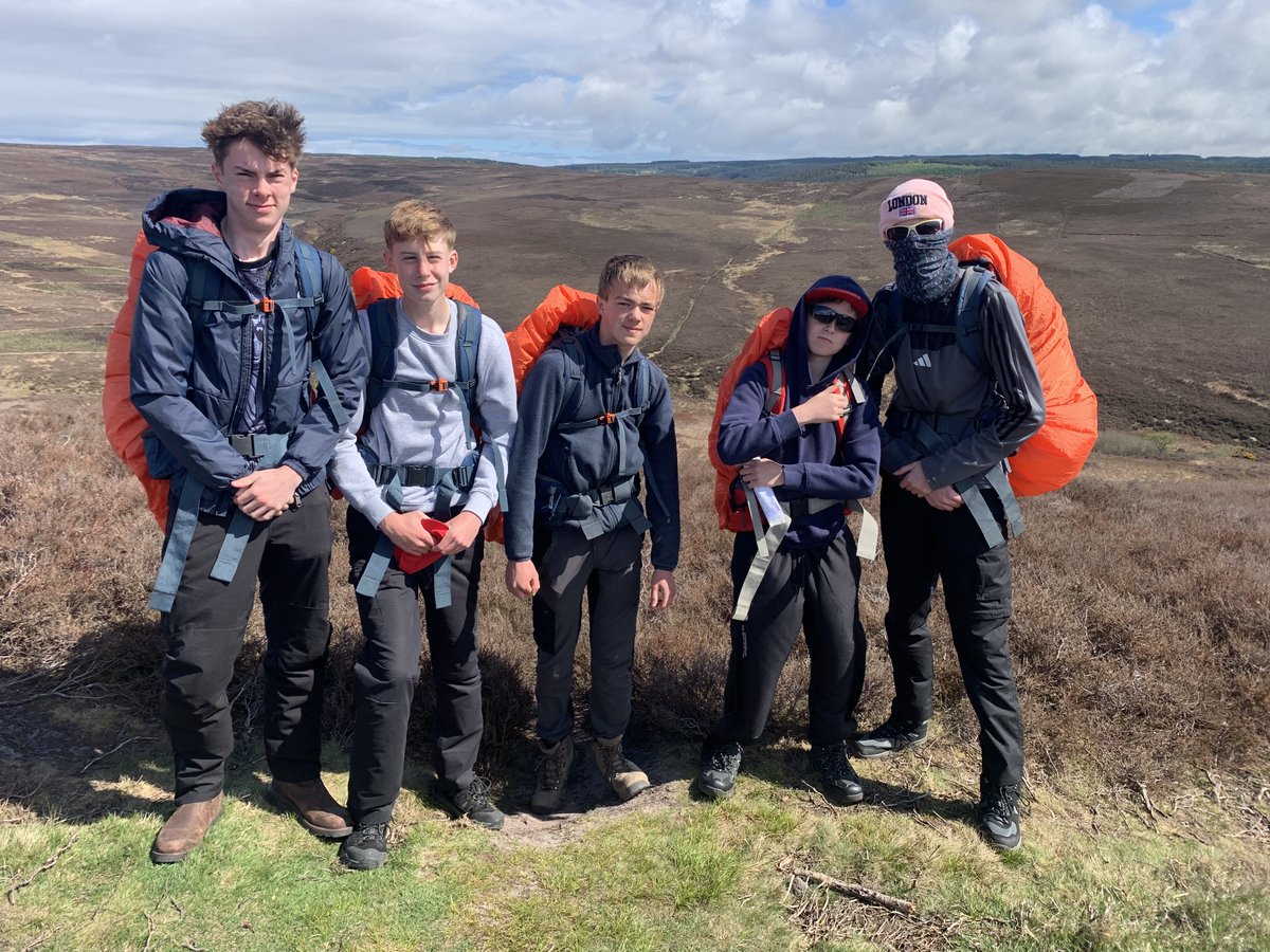RyeRLT's tweet image. Students enjoyed their Bronze DofE walk this weekend walking from Lastingham to Dale Head Farm via Rosedale.We were so impressed with the students' resilience & determination & were an absolute credit to our school.Thanks Mr. Hogg for giving students such a fantastic opportunity.