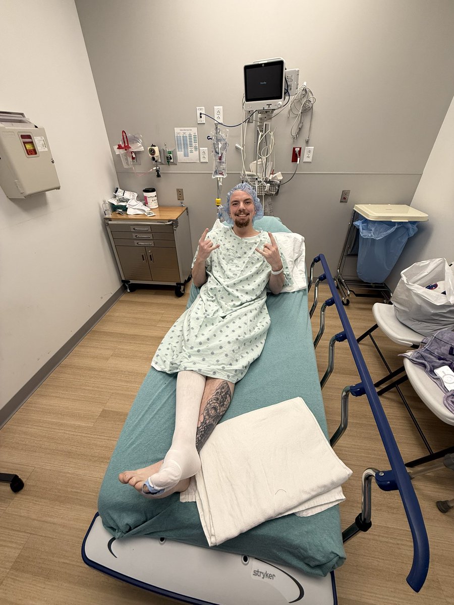 ColeRadrick's tweet image. Day one of getting my life back.
See yall on the other side.