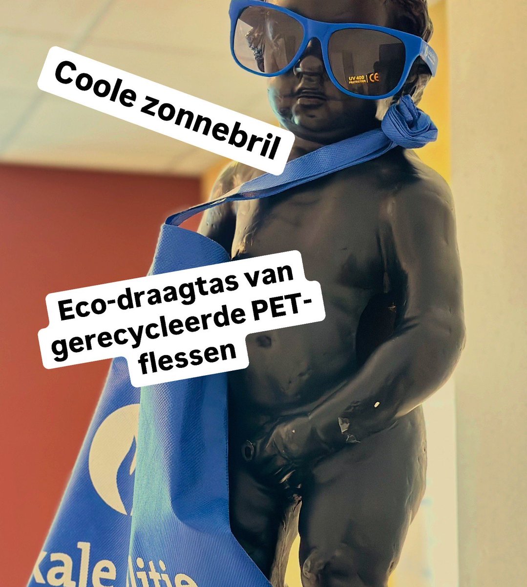 PzGbergenLierde's tweet photo. Zelfs #MannekenPis is fan van onze #gadgets! Met z’n coole zonnebril en duurzame draagtas is hij klaar om de zomer #veilig én stijlvol in te zetten 😎
#geraardsbergen #lierde #beterblauw https://t.co/ixJ9mLUsJ2