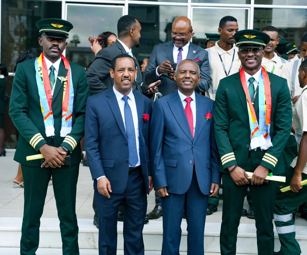 Fidèle Kitsa T. (@fidele_kitsa) on Twitter photo Deux jeunes de #Goma portent haut les couleurs de la #RDC sur la scène internationale.
<a href="/mutangana_chris/">chris mutangana</a> et <a href="/KanyindaAdrien/">KANYINDA ADRIEN</a> ont été honorés en tant que premiers pilotes congolais diplômés de l'Académie d'aviation du groupe Ethiopian Airlines.
Il y a quelques mois, la compagnie Deux jeunes de #Goma portent haut les couleurs de la #RDC sur la scène internationale.
<a href="/mutangana_chris/">chris mutangana</a> et <a href="/KanyindaAdrien/">KANYINDA ADRIEN</a> ont été honorés en tant que premiers pilotes congolais diplômés de l'Académie d'aviation du groupe Ethiopian Airlines.
Il y a quelques mois, la compagnie