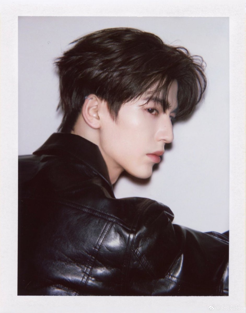 장릉혁.zip tweet media