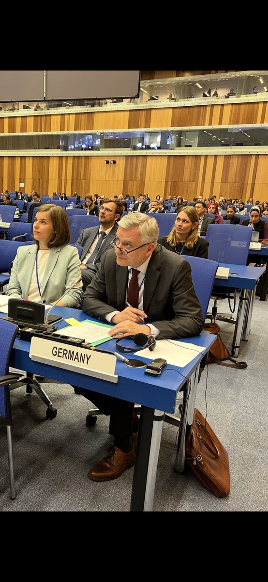 „COPUOS and its Subcommittees should continue to lead its progressive development, in particular on space debris, space traffic and space resources“ 🇩🇪 Amb Bohn outlined during the General exchange of views at the #LSC2025.