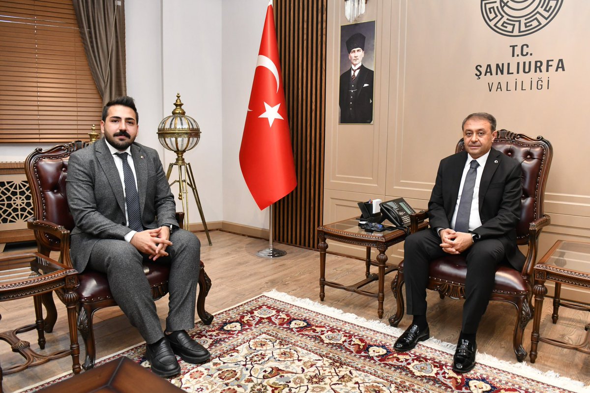 Memet Şanel (@memetsanel) on Twitter photo TOBB Şanlıurfa İl Genç Girişimciler Kurulu Başkanı Mehmet Suphi Karakuş’tan Vali Hasan Şıldak’a Ziyaret
<a href="/Msuphikarakus/">Mehmet Suphi KARAKUŞ</a> <a href="/mehmetyetim63/">Mehmet Yetim</a>
<a href="/TOBBUrfaGGK/">TOBB Şanlıurfa Genç Girişimciler Kurulu</a> <a href="/UrfaValiligi/">T.C. ŞANLIURFA VALİLİĞİ</a>
mavifirat.com/tobb-sanliurfa… TOBB Şanlıurfa İl Genç Girişimciler Kurulu Başkanı Mehmet Suphi Karakuş’tan Vali Hasan Şıldak’a Ziyaret
<a href="/Msuphikarakus/">Mehmet Suphi KARAKUŞ</a> <a href="/mehmetyetim63/">Mehmet Yetim</a>
<a href="/TOBBUrfaGGK/">TOBB Şanlıurfa Genç Girişimciler Kurulu</a> <a href="/UrfaValiligi/">T.C. ŞANLIURFA VALİLİĞİ</a>
mavifirat.com/tobb-sanliurfa…