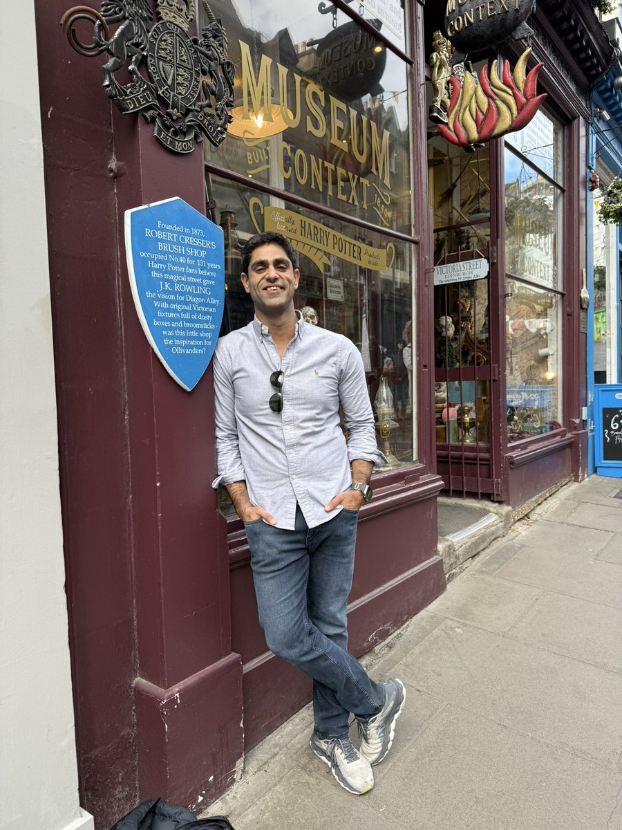 Rohan Khera (@rohan_khera) on Twitter photo Great to be at #EASCongress2025 <a href="/society_eas/">European Atherosclerosis Society</a>, sharing our science, and catching up with collaborators and friends
<a href="/ekoikonomou/">Evangelos K. Oikonomou</a> <a href="/cards_lab/">CarDS Lab</a> <a href="/ProfKausikRay/">Prof Kausik Ray FMedSci</a> <a href="/Charis_Oxford/">Charis Antoniades</a> <a href="/DrMarthaGulati/">Dr. Martha Gulati ♥️🫀❤️🩹🇨🇦</a> Great to be at #EASCongress2025 <a href="/society_eas/">European Atherosclerosis Society</a>, sharing our science, and catching up with collaborators and friends
<a href="/ekoikonomou/">Evangelos K. Oikonomou</a> <a href="/cards_lab/">CarDS Lab</a> <a href="/ProfKausikRay/">Prof Kausik Ray FMedSci</a> <a href="/Charis_Oxford/">Charis Antoniades</a> <a href="/DrMarthaGulati/">Dr. Martha Gulati ♥️🫀❤️🩹🇨🇦</a>