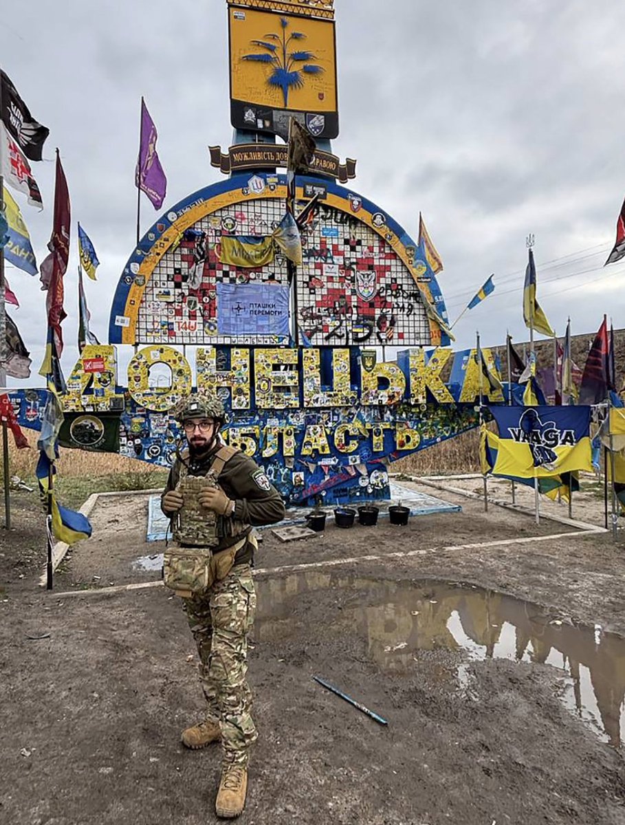 The paramedic with the call sign "Tara" is an emergency medical technician who worked for six years on an intensive care ambulance crew. He joined the #Hospitallers because he couldn’t imagine life without saving people.
Read hi story hospitallers.org.uk/post/a-medic-b…