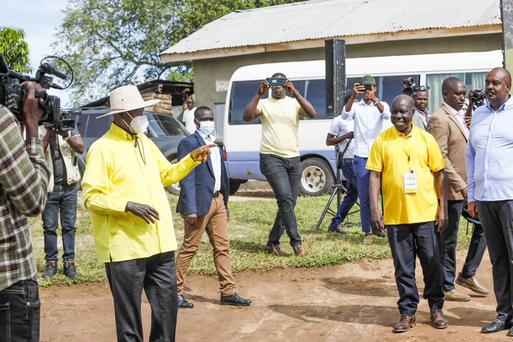 H.E. President YKMuseveni is in Rwakitura Cell, Nshwerenkye Parish, in Kiruhura district, where he is presiding over the verification of the party members' register during a village baraza.

The National Chairman is also expected to witness the voting of the NRM LC1 flag bearer,