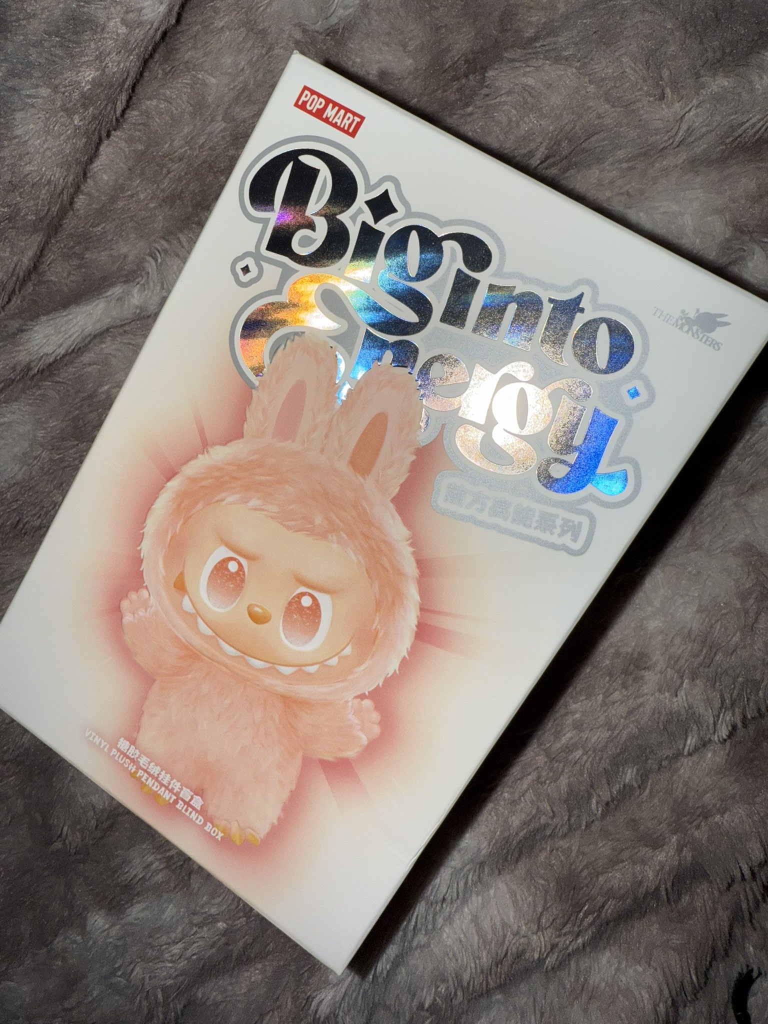 [Sakura] 正規品・未開封LabubuBig into Energy Sakura] 正規品・未開封LabubuBig into Energy LABUBU- Big Into